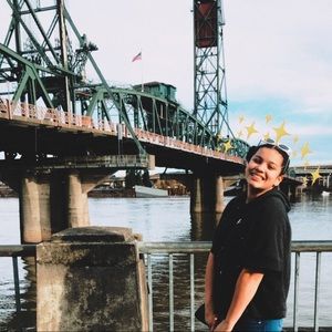 Meet your Posher, Brianna